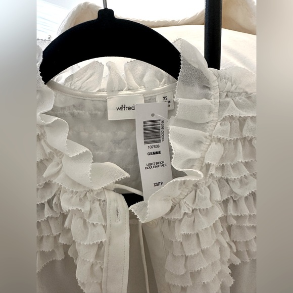 Aritzia Wilfred gemme blouse brand new - Picture 3 of 3